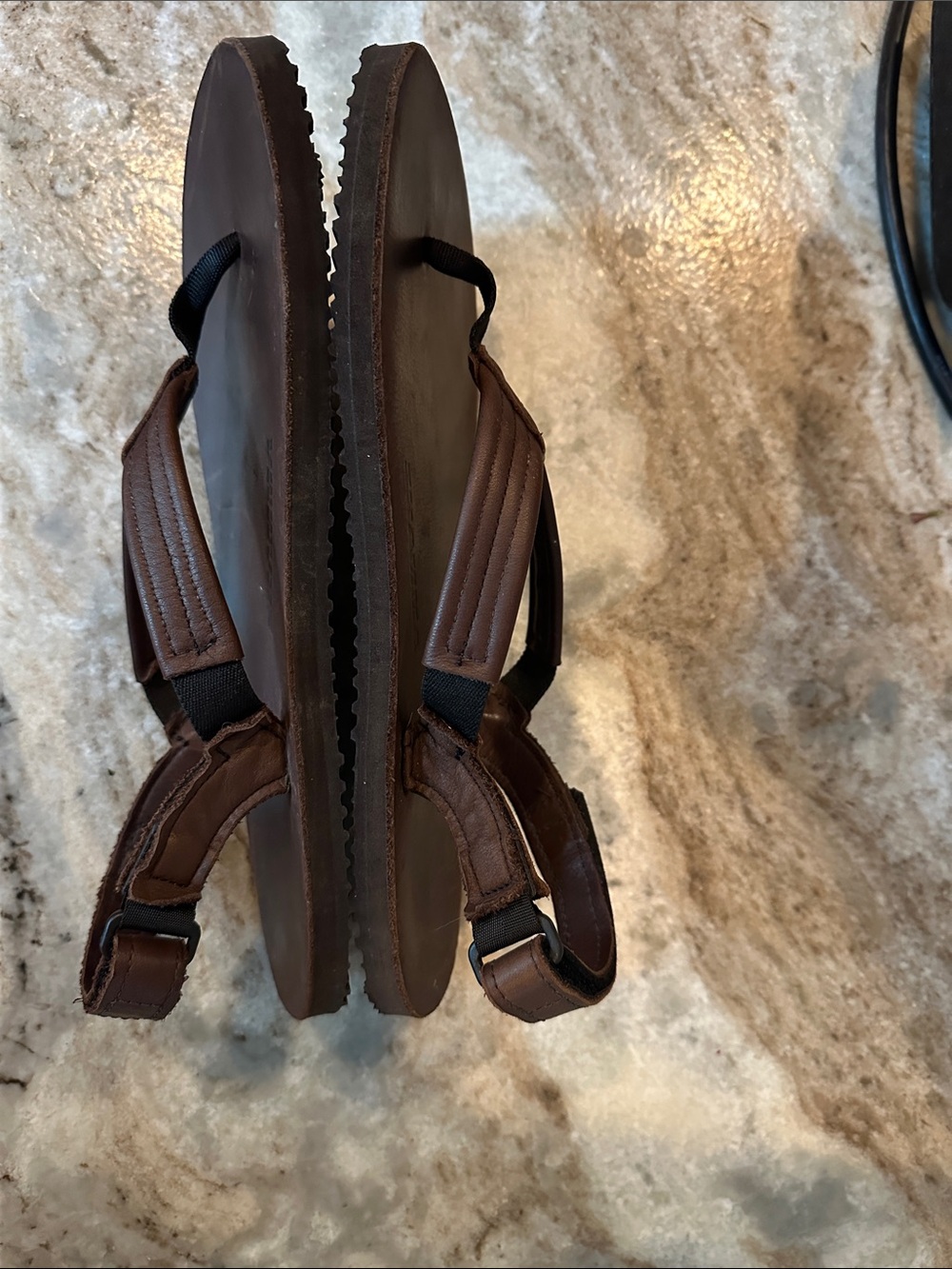 Brown Women's Leather Toe-Post Sandals - Picture 3 of 5